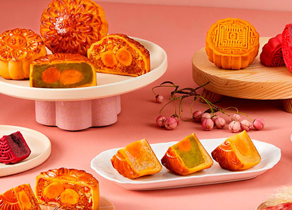 Bánh Trung thu nhân Đậu xanh có trứng
