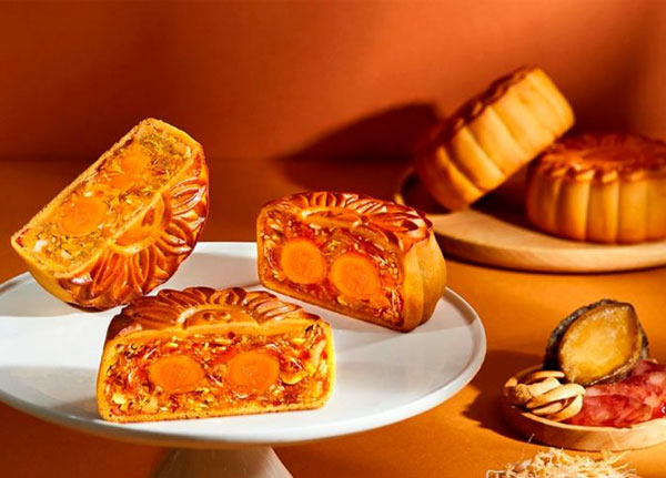 Bánh trung thu givral hạt sen chà bông